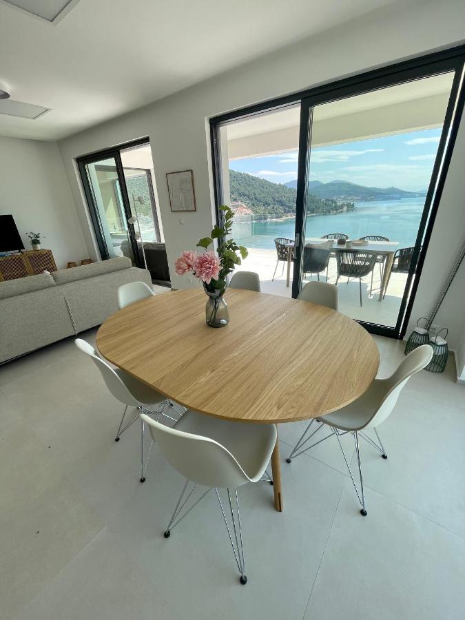 Luxury Sea View Penthouse 