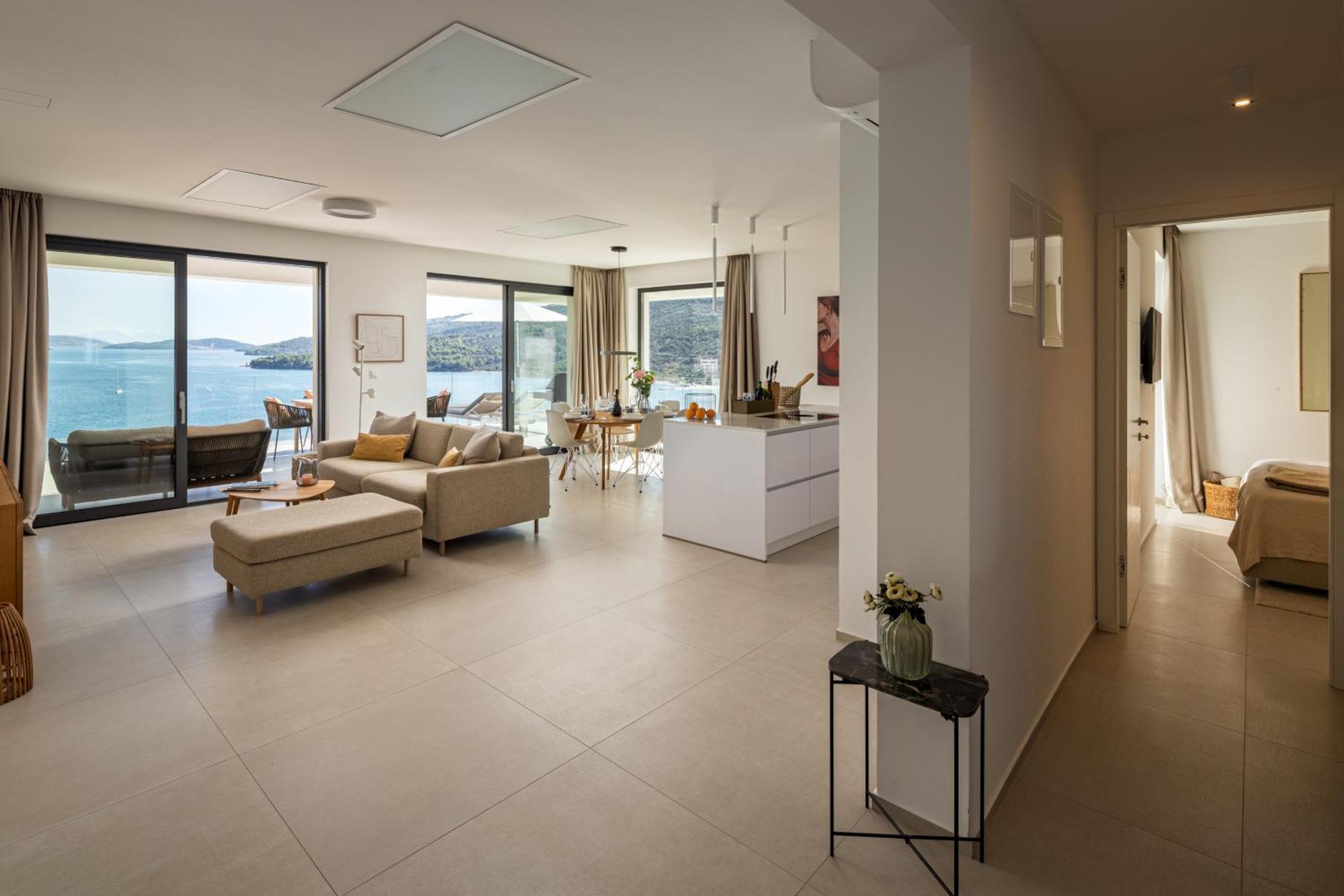 Luxury Sea View Penthouse 