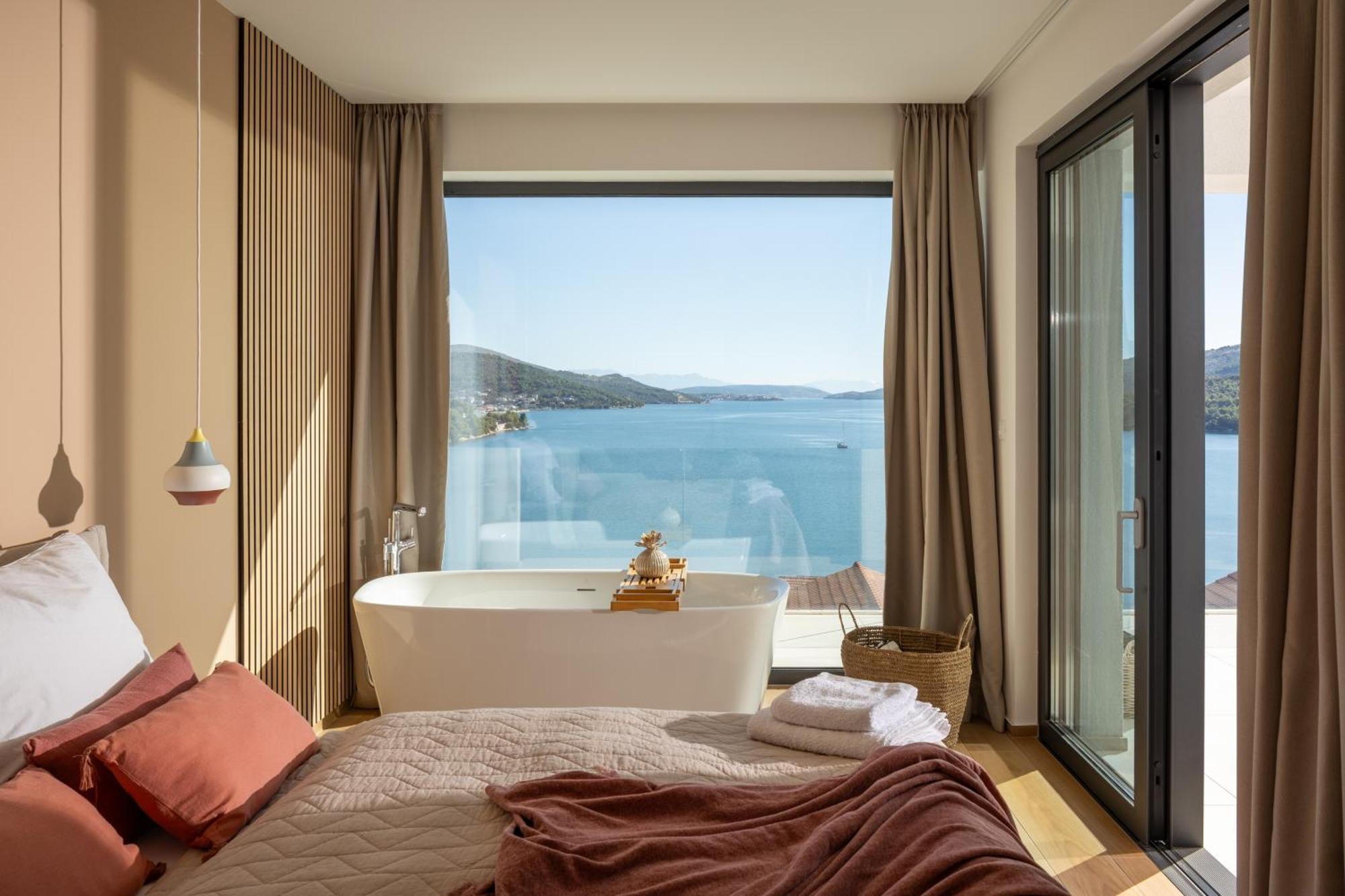 Luxury Sea View Penthouse 