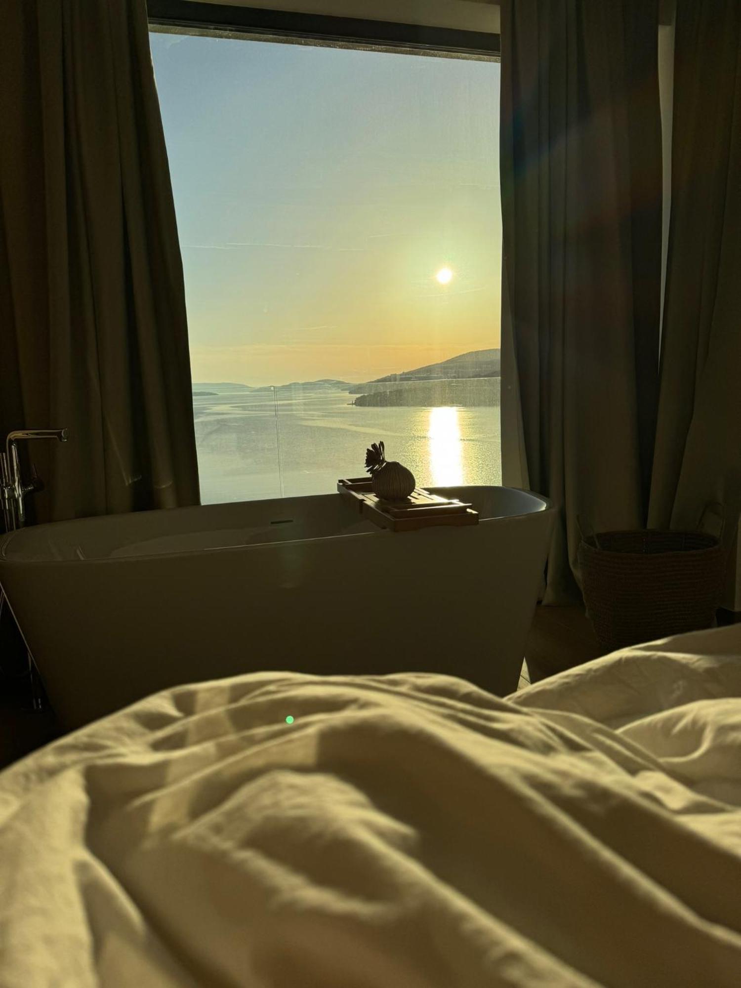 Luxury Sea View Penthouse 
